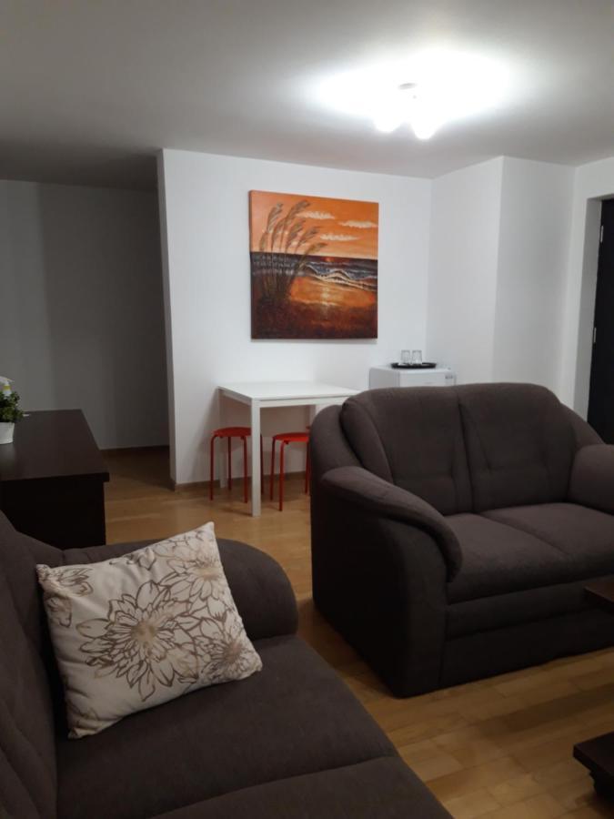 Papas Apartments Bucurestii Noi Exterior photo
